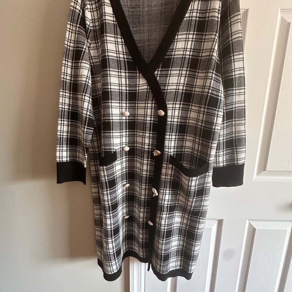 Plaid Cardigan with Button Details